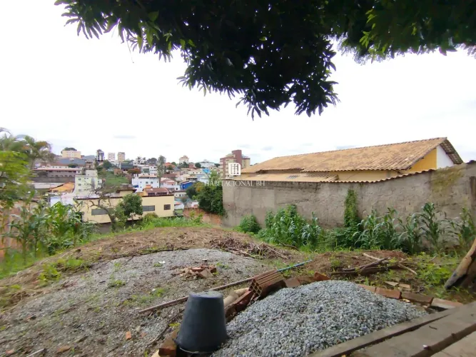 Lote para Venda em Belo Horizonte, Garças
