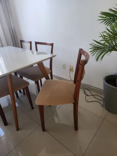 4 Cadeiras de Madeira - Herval
