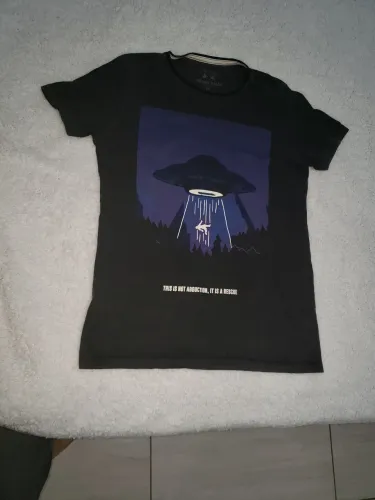 Camisa preta estampada