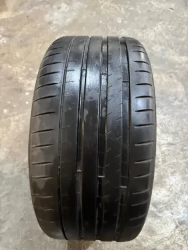 Pneu Michelin Pilot Sport 4S 275/35R20 102Y Run Flat