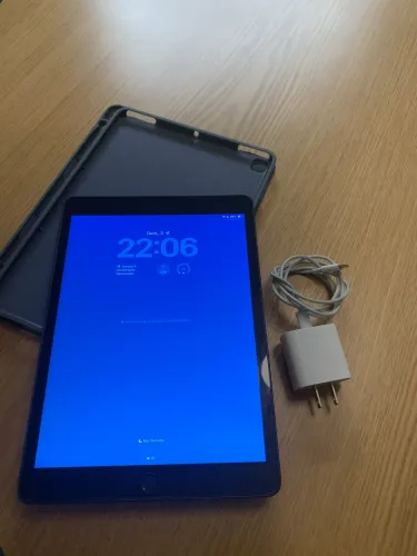 iPad 9 - Cinza - 64GB - Pouco utilizado