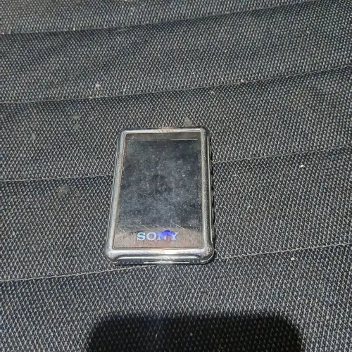 MP4 Player Retrô Sony (Modelo SL813) - Para Coleção / Peças
