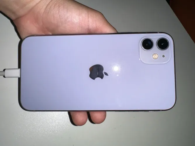IPHONE 11 - 64GB - LILÁS