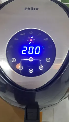 Air fryer digital Philco em excelente estado de conservação!!!