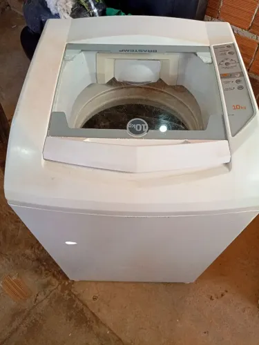 Vendo máquina de lavar Brastemp 10 kl revisada funcionando perfeitamente dou garantia