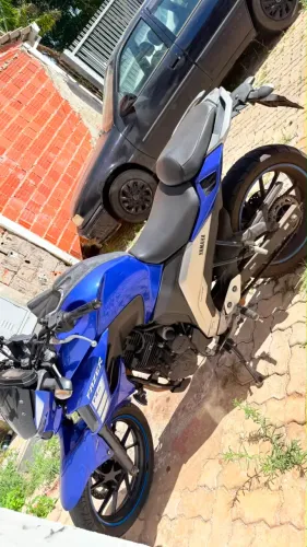 Fazer 250 azul 2023