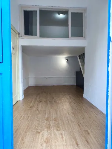 Alugo Apto tipo studio 30m2 na Urca- Leia toda descrição 