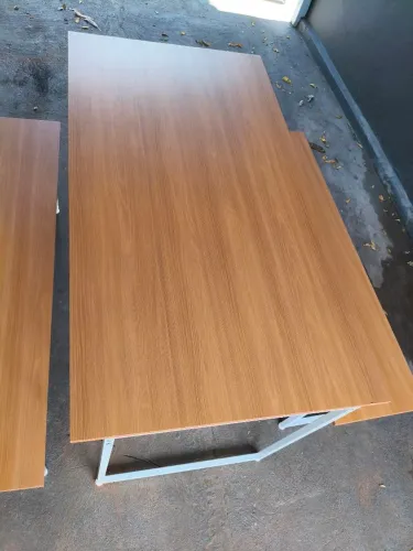 Mesa para restaurante, lanchonete e área gourmet