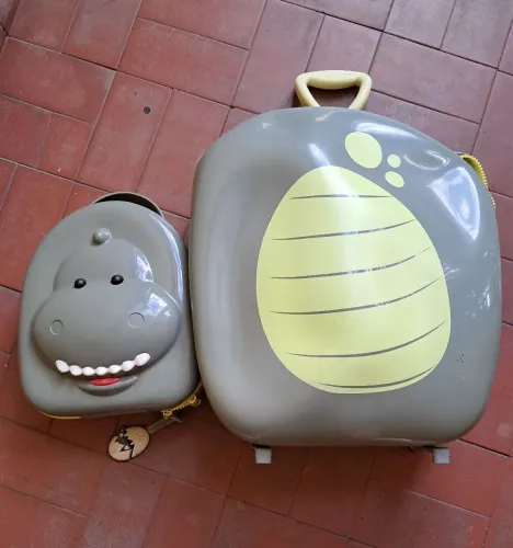 Kit Mala Infantil Dinossauro Melissa + Mochila Infantil