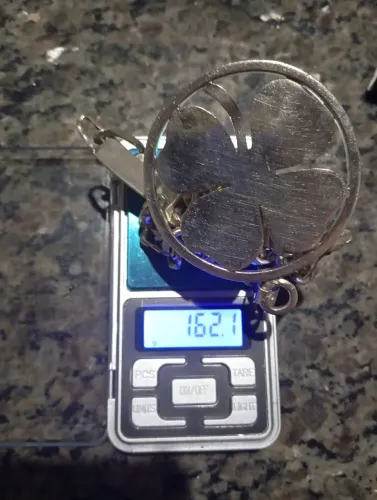 Vendo cordão de prata 