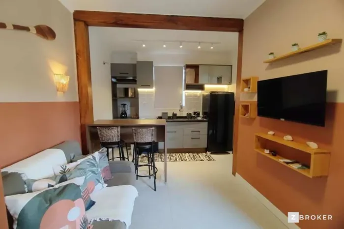 Apartamento à venda em Ubatuba, Praia Grande, com 1 quarto, 30m²