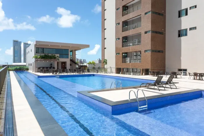 Apartamento Club Pedro Gondim, 255m² 4 Suítes, DCE, 04 Vagas 5º Andar