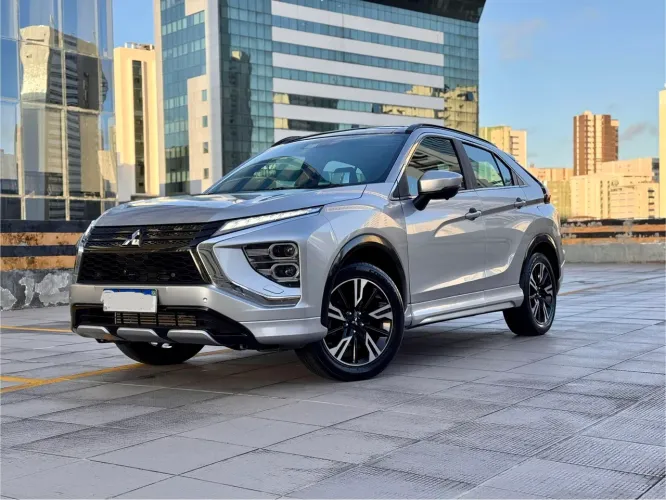 Repasse Eclipse Cross 2023 HPE-S top de linha, Linda!