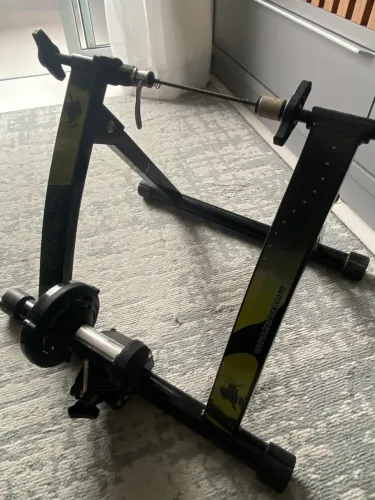 Rolo de treino de bicicleta