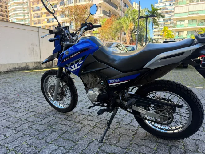 Crosser perfeita doc ok
