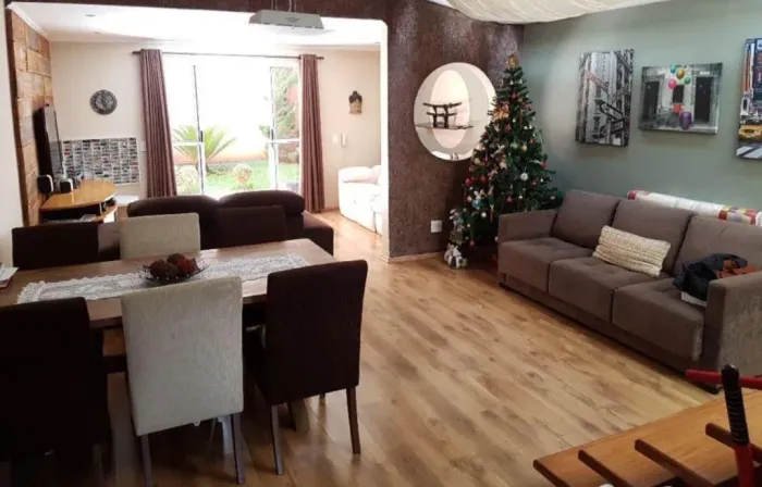 Casa com 2 dormitórios à venda, 170 m² por R$ 690.000,00 - Parque São George - Cotia/SP