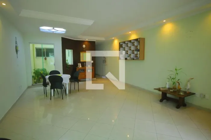 Casa à Venda - Nova Petrópolis, 3 Quartos, 235 m2