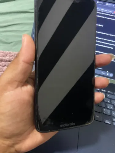 Motorola Moto G7 Power - Tela perfeita - Precisa trocar bateria