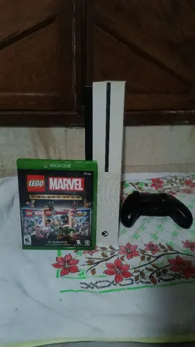 Xbox One S 1TB