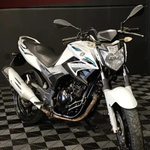 Yamaha - Fazer 250 BlueFlex - 2016 - Branca