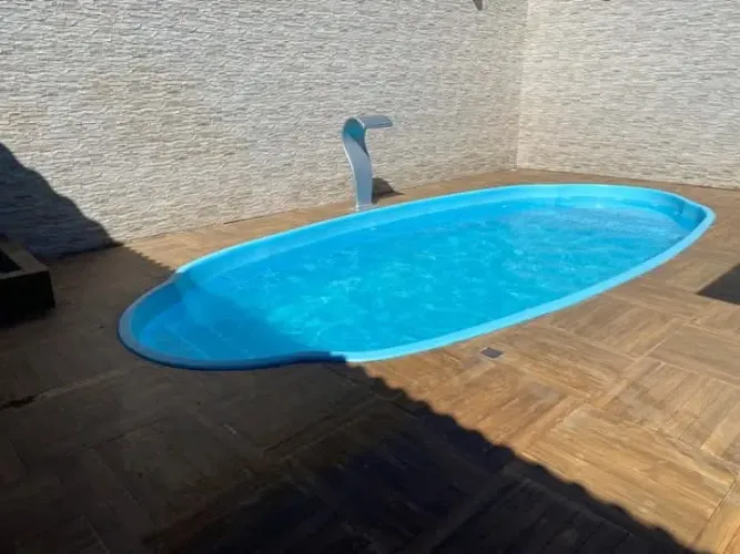 Piscina de fibra