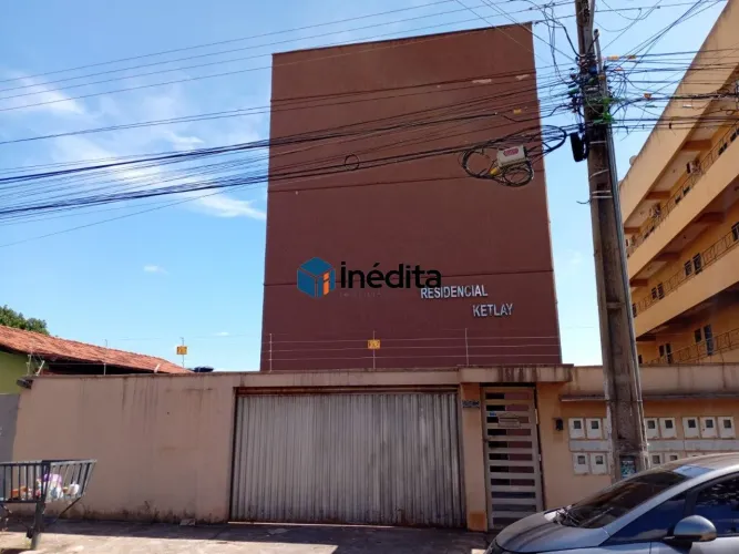 Apartamento 1 Quarto com Garagem no Cidade Jardim - R$ 1.100,00/mês
