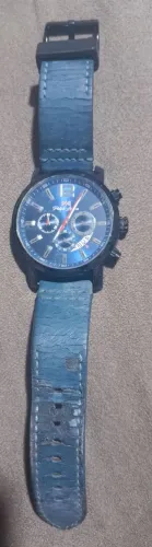 Relógio de pulso masculino da marca Philip London. Modelo PL *M.