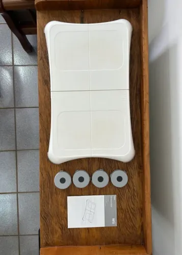 Wii Fit Plus + Wii Balance Board