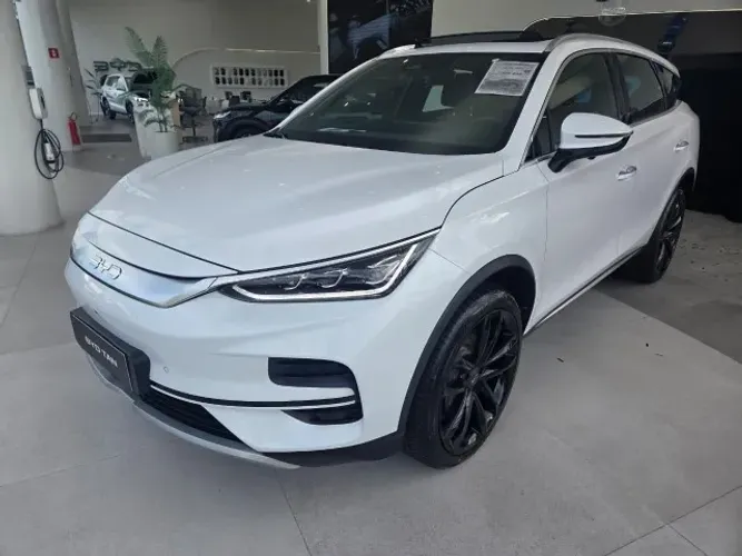 BYD Tan EV 4X4 (elétrico) 2025