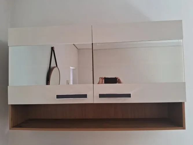 Vendo armário suspenso em MDF, NAO ENTREGO!