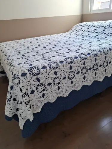 Feito à Mão *Colcha de Croché* cama casal