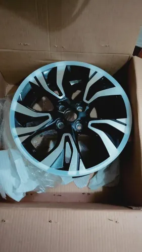 Roda De Liga Leve Aro 15 Acessórios Chevrolet 26234163 Cor Preto