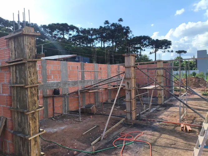 Preciso de um pedreiro 