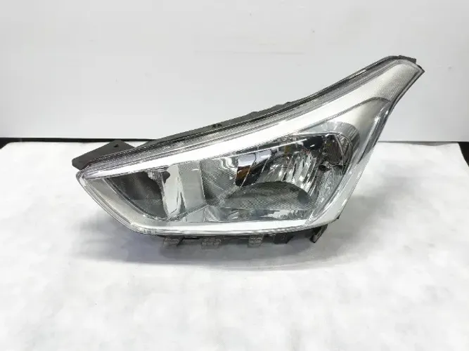 Farol esquerdo Hyundai Creta 2017 2018 2019 a 2022 Arteb