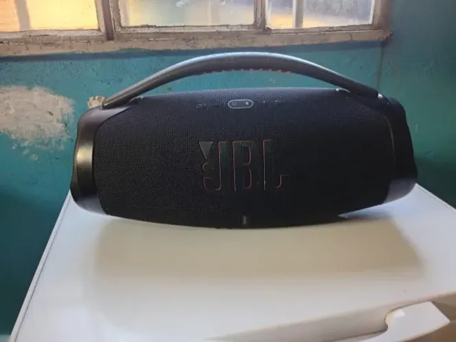 Caixa de Som JBL Boombox 3