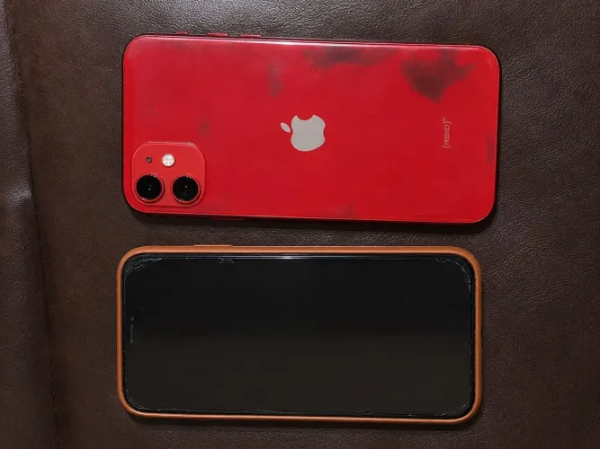 iPhone 11 64