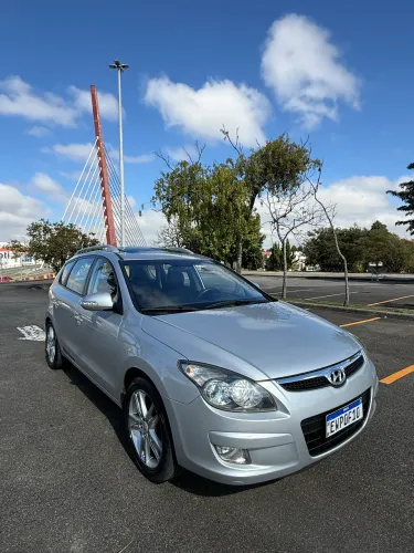 Hyundai I30CW 2.0 16V 145cv Aut. 5P 2012