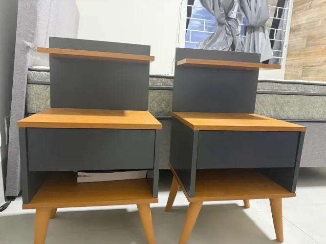 Mesa de Cabeceira Moderna Retrô - Par