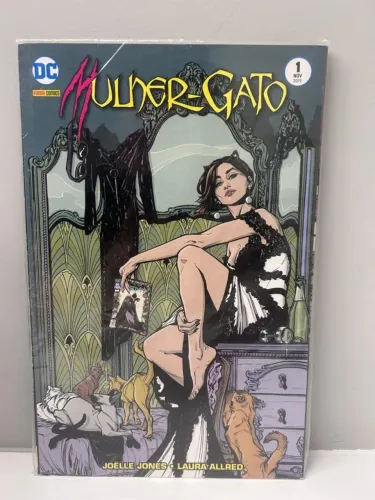 HQ DC Mulher Gato Vol.1 | Joëlle Jones Produto Usado/Ótimo Estado