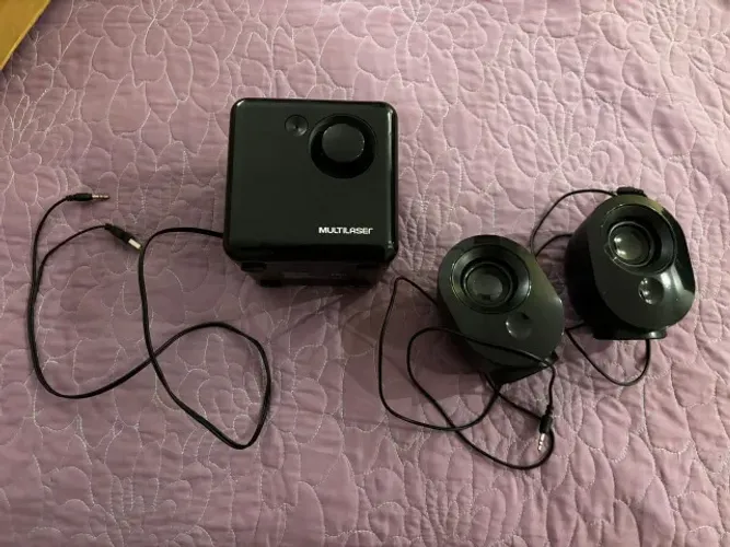 Caixa de Som Multilaser SP166, 2.1 Canais, Subwoofer, 15W RMS, USB, Preto