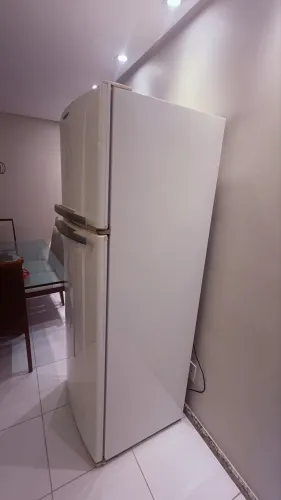 Vendo geladeira Brastemp