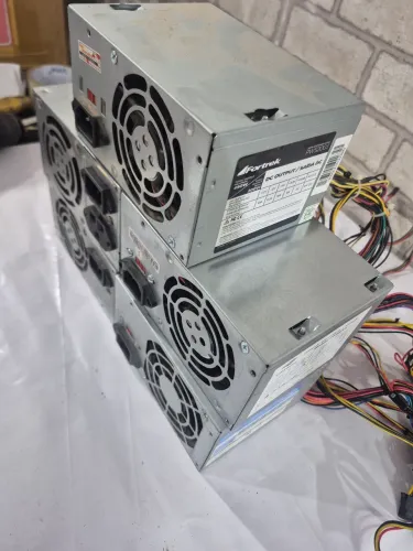 Fonte atx semi novas 50.00 cada