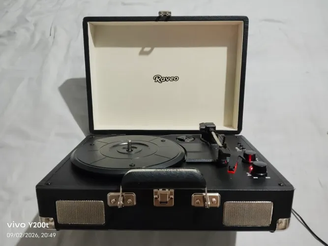 Toca disco Raveo Sonetto Não Sai Som 