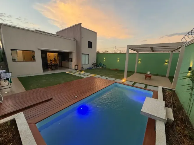 CASA DE ALTO PADRÃO ARAGOIÂNIA