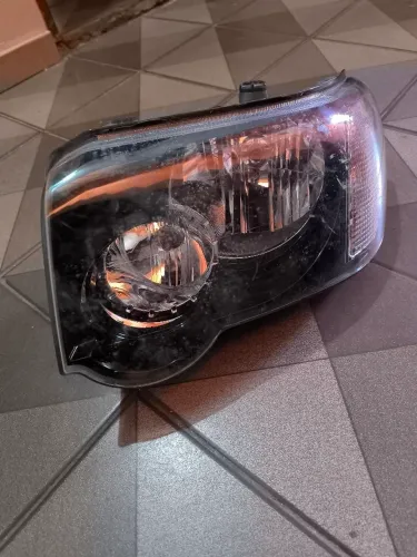 Farol lado rover freelander 2