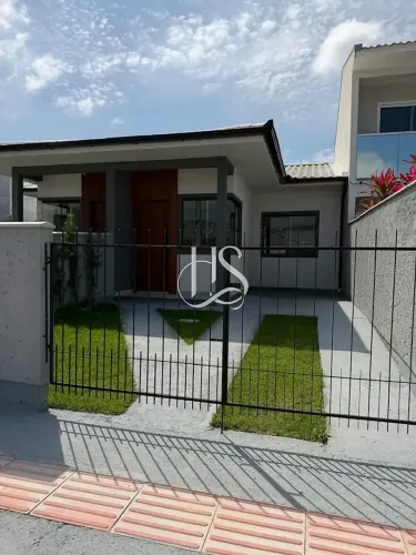 Casa geminada a venda, 50m², 2 dormitórios, Bela Vista - Palhoça - SC