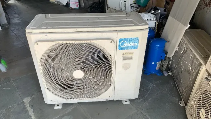 Ar-condicionado Springer Midea 33.000 BTUs