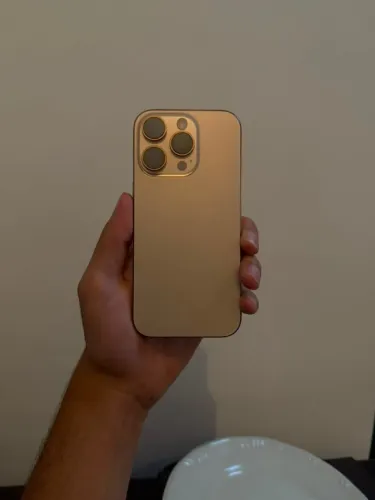 iPhone 16 Pro