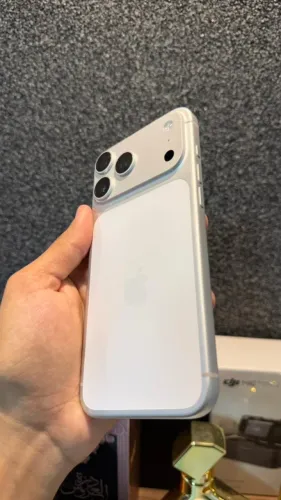 iPhone 17 Pro Max silver 256gb NOVO