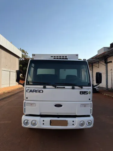 Caminhão refrigerado